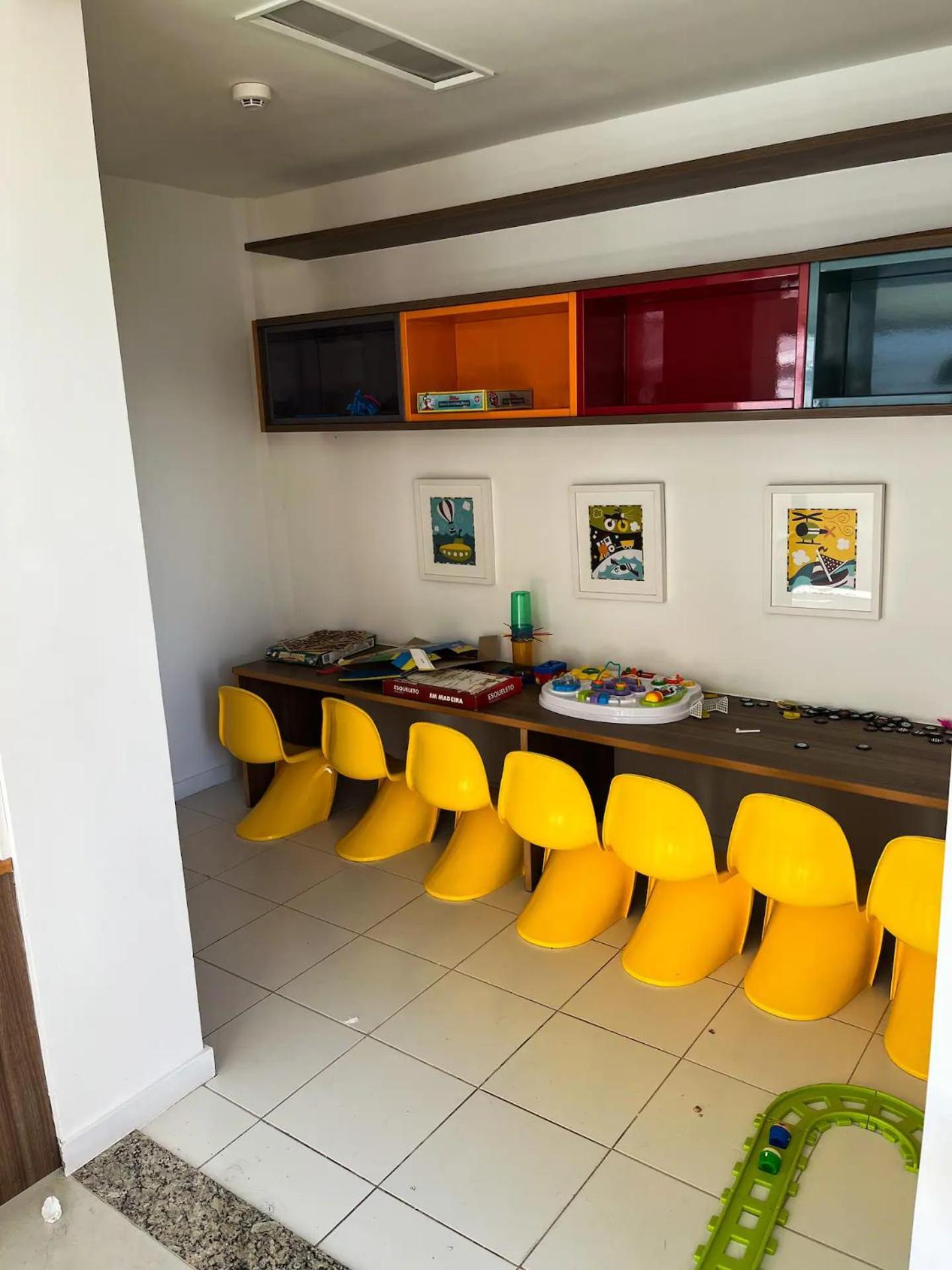 Apartment Paraiso Aguas - 2 Quartos Com Ar E Tv Em Todos Os Comodos - Incluso Roupa De Cama E Banho - Filtro De Agua Gelada E Maquina De Lavar Dentro Do - Total Conforto Vc E Sua Familia - Cond A Beira Da Lagoa E Perto Da