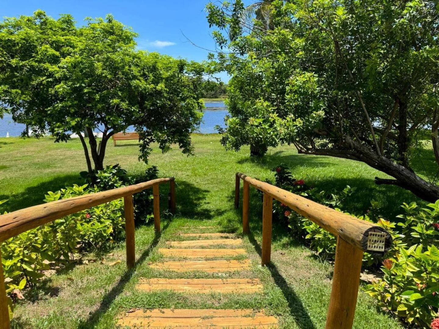 Apartment Paraiso Aguas - 2 Quartos Com Ar E Tv Em Todos Os Comodos - Incluso Roupa De Cama E Banho - Filtro De Agua Gelada E Maquina De Lavar Dentro Do - Total Conforto Vc E Sua Familia - Cond A Beira Da Lagoa E Perto Da *