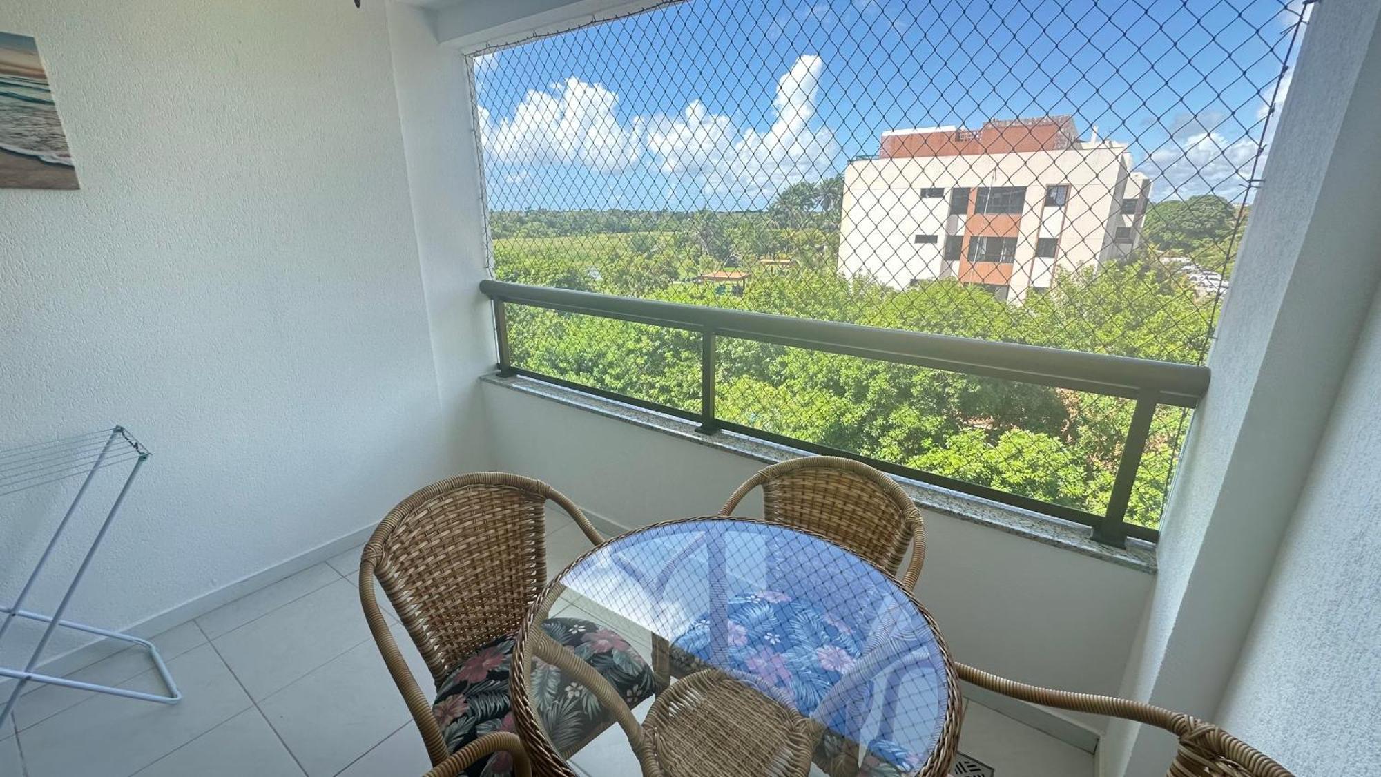 Paraiso Aguas - 2 Quartos Com Ar E Tv Em Todos Os Comodos - Incluso Roupa De Cama E Banho - Filtro De Agua Gelada E Maquina De Lavar Dentro Do - Total Conforto Vc E Sua Familia - Cond A Beira Da Lagoa E Perto Da Apartment Guarajuba
